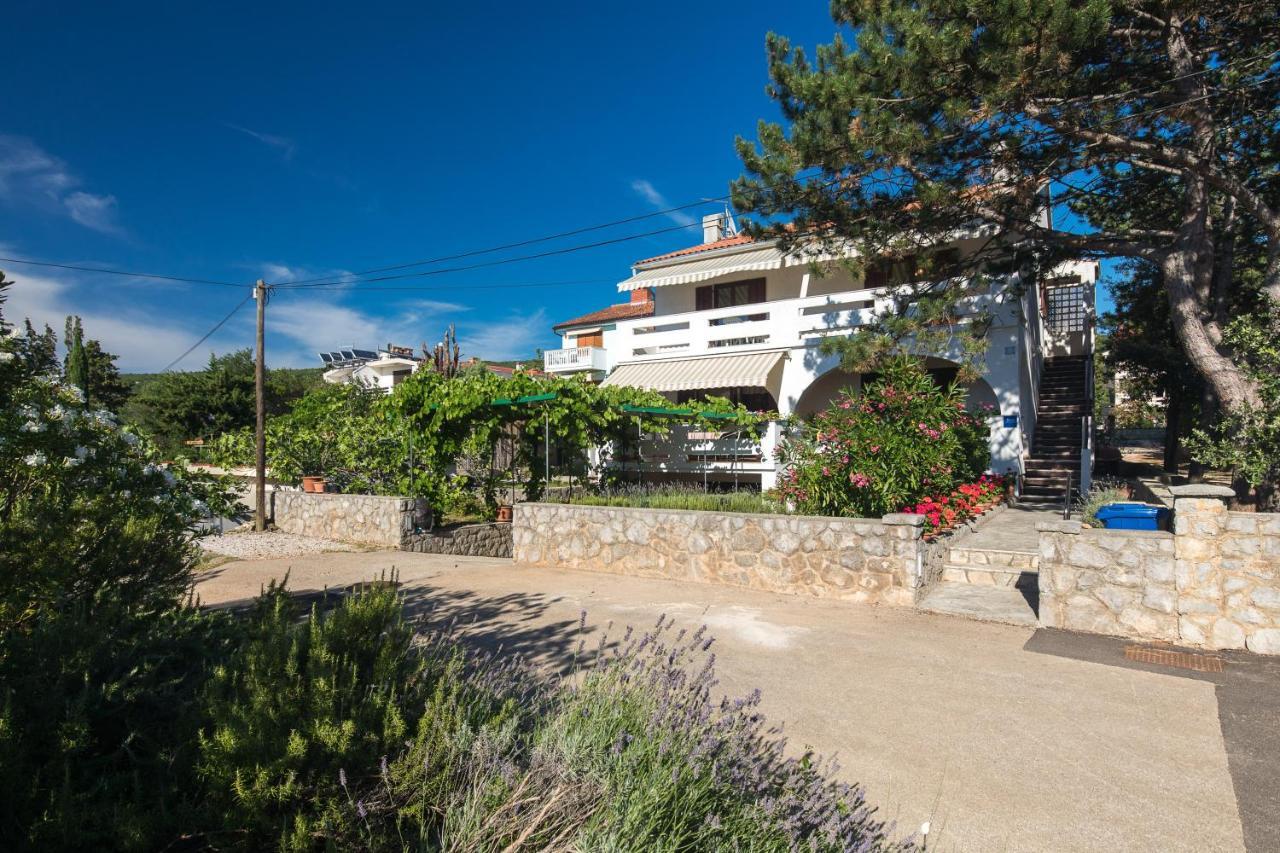 Apartmani Anita Punat Buitenkant foto